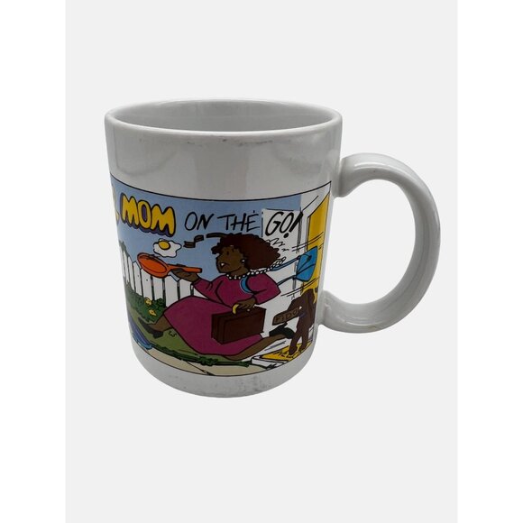 Avon "Super Mom On The Go" Coffee Mug 3.75” Ceramic Retro Comic Design Thailand - Picture 2 of 7